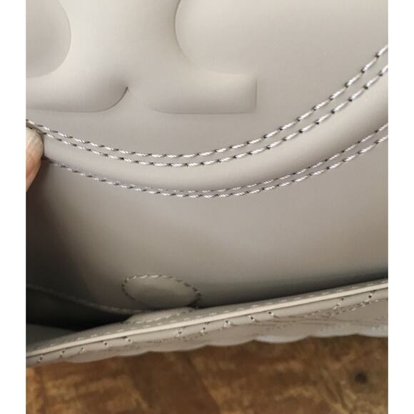 🆕 Tory Burch Fleming Convertible Shoulder GRAY HERON Matte Bag $598 - Picture 11 of 16